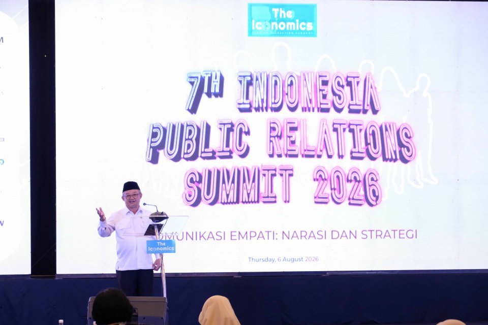 Mendikdasmen Abdul Mu’ti saat berbicara dalam Indonesia Public Relations Summit 2026 yang digelar oleh The Iconomics Media di Auditorium Dhanapala, Kementerian Keuangan, Kamis (6/8/2026).