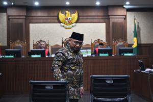 Sidang dakwaan Yaqut Cholil Qoumas