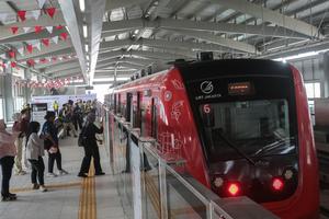 Progres pembangunan LRT rute Manggarai-Kelapa Gading