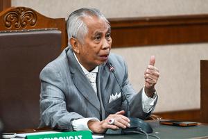 Sidang praperadilan Lodewyk Pusung