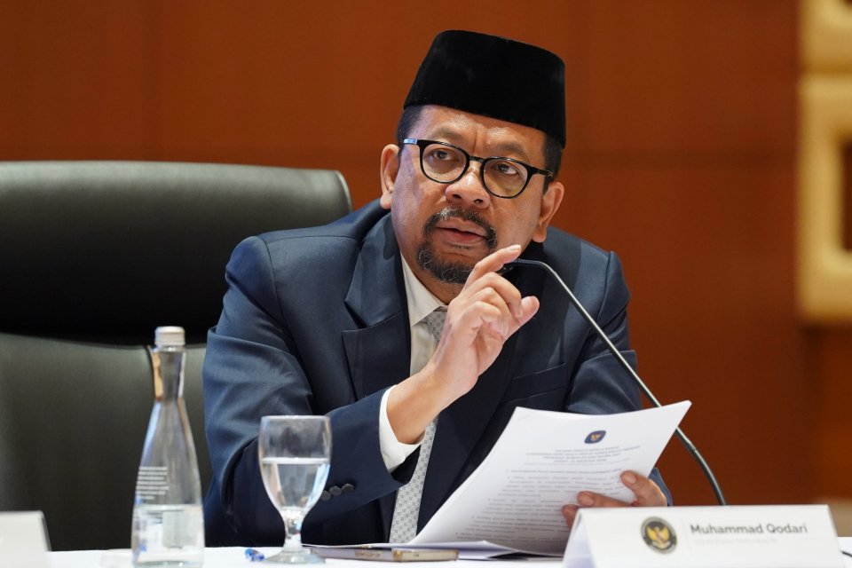 Kepala Badan Komunikasi Pemerintah Muhammad Qodari menyampaikan paparan pada konferensi pers Nota Keuangan dan Rancangan Anggaran Pendapatan dan Belanja (RAPBN) 2027 di Kantor Pusat Direktorat Jenderal Pajak, Jakarta, Jumat (14/8/2026).