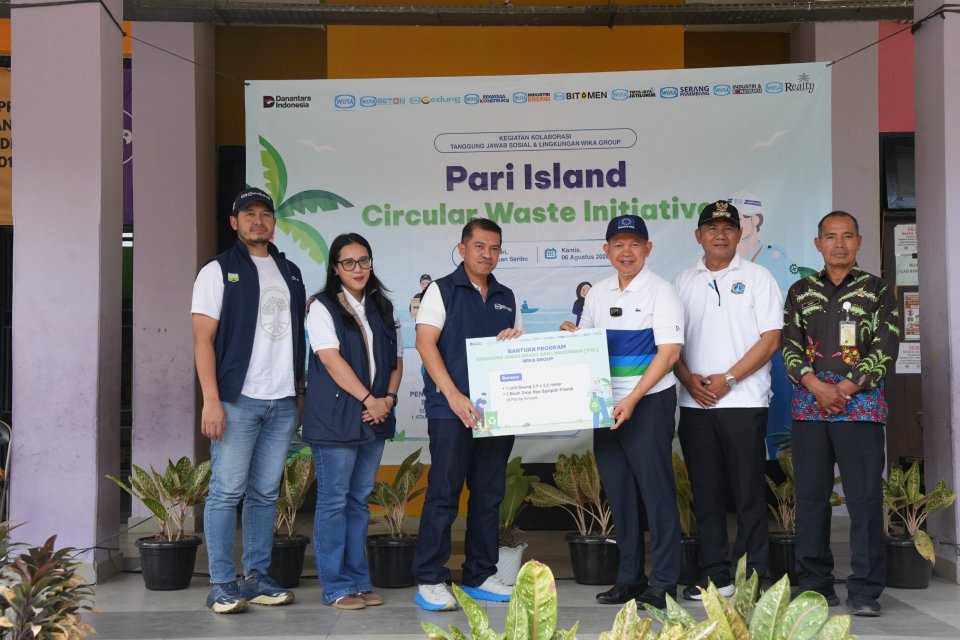 WTJJ-WIKA Kelola Sampah Pulau Pari lewat Ekonomi Sirkular