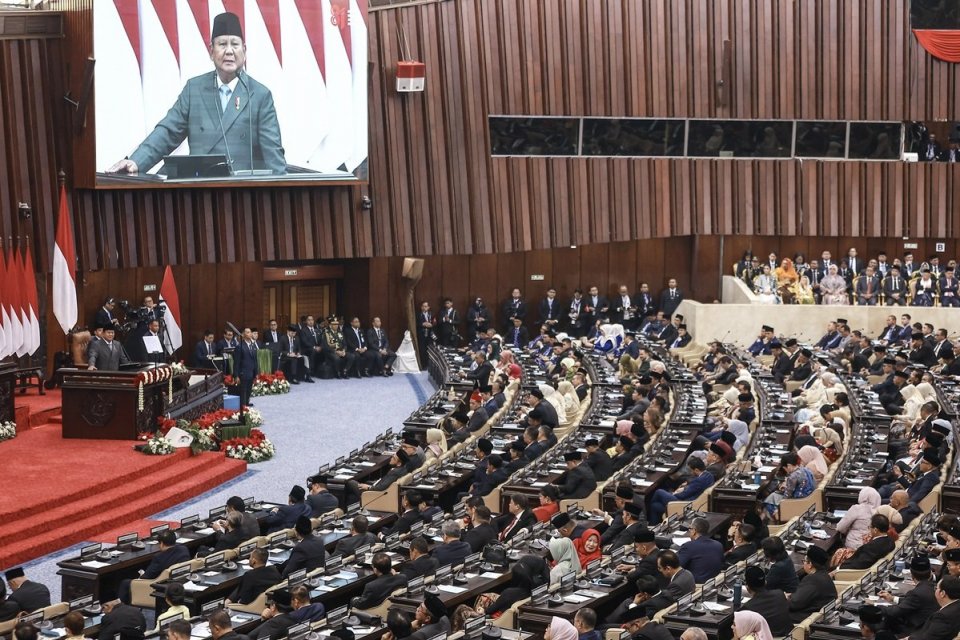 Presiden Prabowo Subianto menyampaikan pidato dalam Sidang Tahunan MPR RI dan Sidang Bersama DPR-DPD RI Tahun 2026 di Kompleks Parlemen, Jakarta, Jumat (14/8/2026). 
