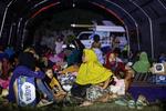 Pengungsi korban bencana gempa bumi di NTT
