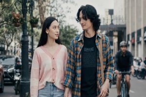 Sinopsis Film Dan Bandung