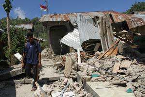 Kerusakan rumah warga Pulau Palue akibat gempa
