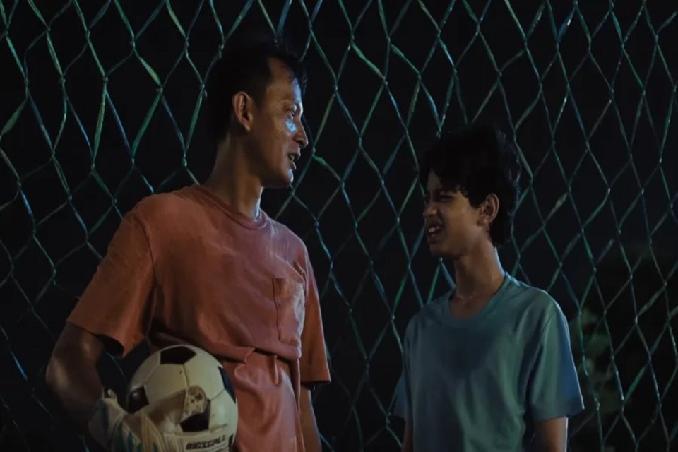 Sinopsis Film Bapakmu Kiper