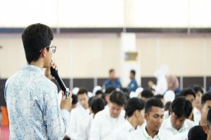 Teks Ceramah Maulid Nabi Bahasa Inggris