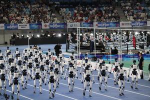 Kompetisi robot humanoid di Beijing