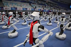 Kompetisi robot humanoid di Beijing