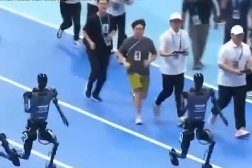 World Humanoid Robot Games