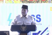 Presiden Prabowo saat peresmian pembangunan PLTS 100 GWp