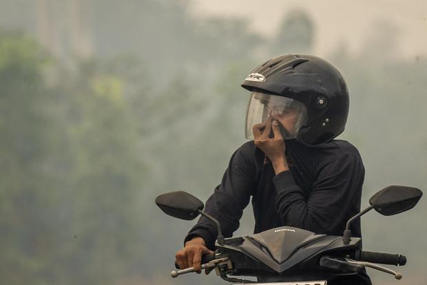 Dampak kabut asap dari karhutla di Kalsel