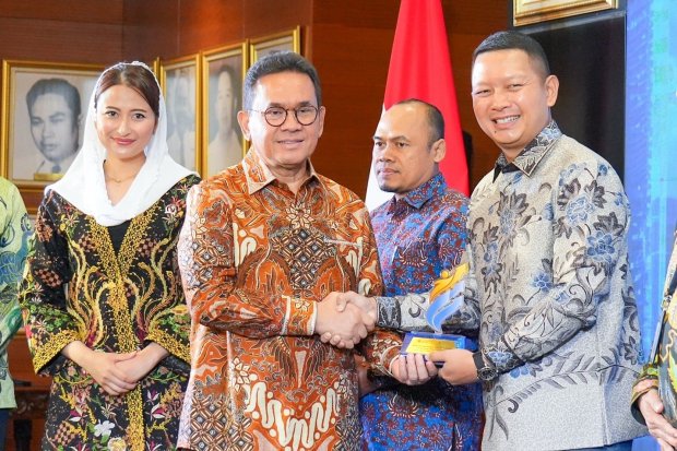 BRI Terima Penghargaan dari Kementerian Perdagangan