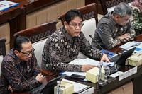 Raker Komisi XI DPR dengan Menteri Keuangan