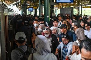 KAI sediakan 73.772 kursi kereta api jarak jauh