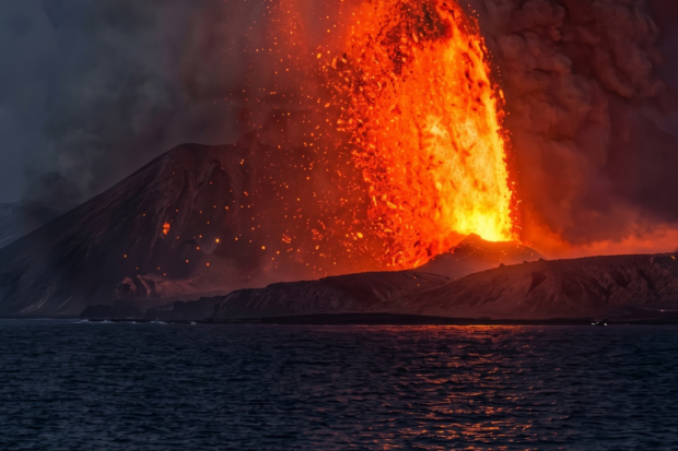 Erupsi Gunung Anak Krakatau