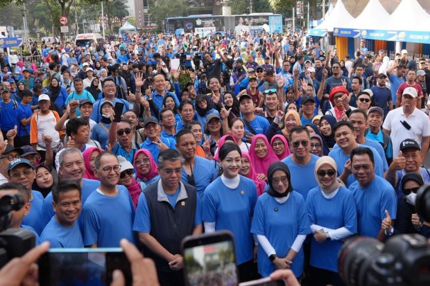 Menteri Ketenagakerjaan, Yassierli; Menteri Pendayagunaan Aparatur Negara dan Reformasi Birokrasi (PANRB), Rini Widyantini; Ketua Dewan Komisioner Oto