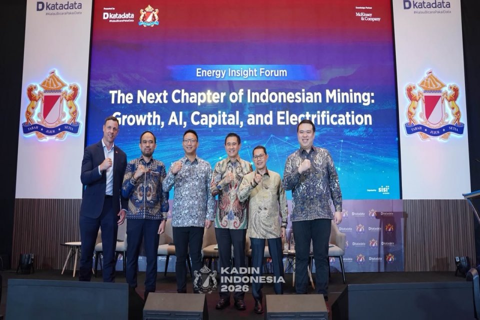 Energy Insights Forum bertajuk The Next Chapter of Indonesian Mining: Growth, AI, Capital, and Electrification yang digelar KADIN Indonesia Bidang Energi dan Sumber Daya Mineral (ESDM) bersama Katadata di The Langham Hotel Jakarta, Rabu (9/9).