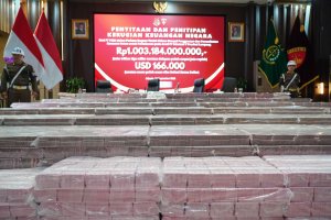 Kejagung Sita Rp1.003 Triliun Dari Kasus Dugaan Korupsi Penggunaan Kawasan Hutan (Foto: Katadata/Fauza Syahputra)