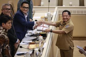Raker Komisi II DPR bahas 15 RUU Kabupaten/Kota