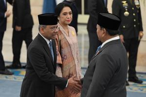 Presiden Prabowo lantik Suahasil Nazara sebagai Menkeu