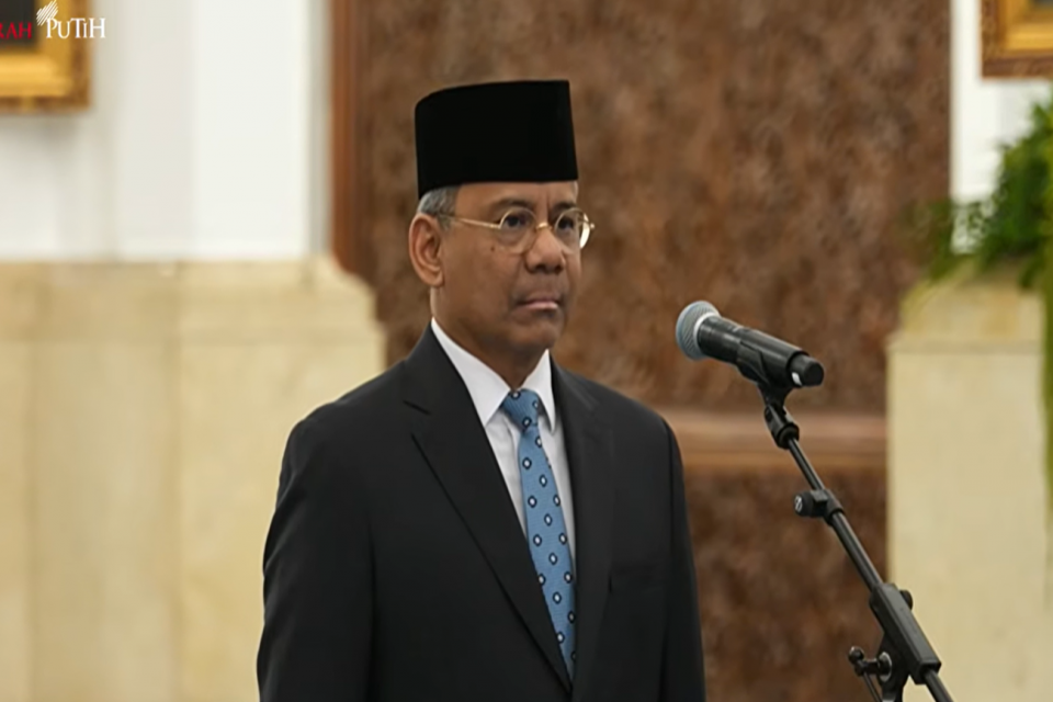 Menteri Keuangan Suahasil Nazara saat dilantik di Istana Negara, Jakarta, Senin (14/9). Foto: Youtube/Sekretariat Presiden
