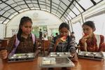 Distribusi MBG di sekolah darurat pascagempa