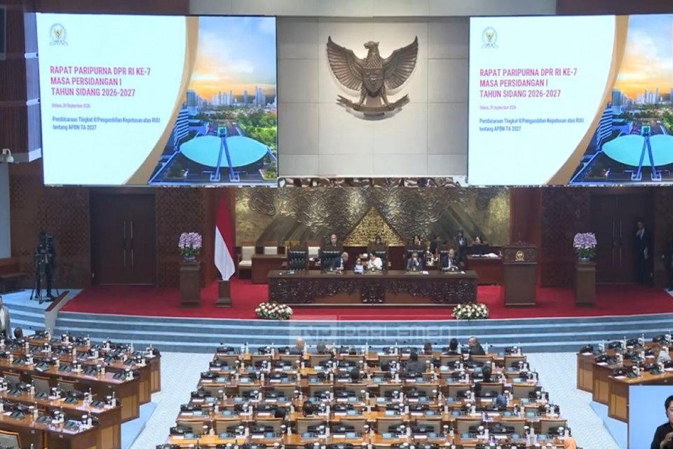 Paripurna DPR membahas RAPBN 2027, Selasa (29/9/2026)