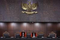 MK nyatakan gugatan ijazah Gibran tidak dapat diterima