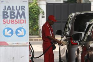 Harga BBM subsidi tidak naik hingga akhir tahun