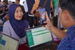 Antusiasme Warga Bali Daftarkan Data ke Perlinsos Digital Untuk Penyaluran Bansos (Foto: Katadata/Fauza Syahputra)