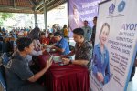 Antusiasme Warga Bali Daftarkan Data ke Perlinsos Digital Untuk Penyaluran Bansos (Foto: Katadata/Fauza Syahputra)