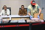 Barang bukti korupsi penggunaan DSP BNPB