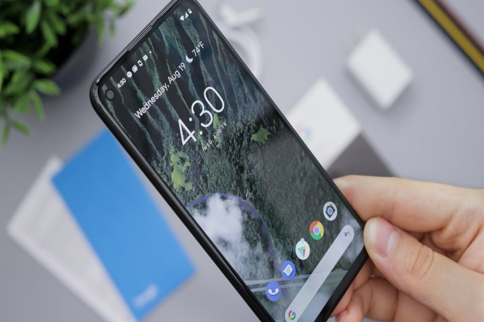 Pembagian HP Gratis dari Pemerintah