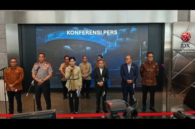 Konferensi pers OJK terkait sanksi atas pelanggaran di pasar modal yang melibatkan saham DSSA, BREN, dan CUAN.