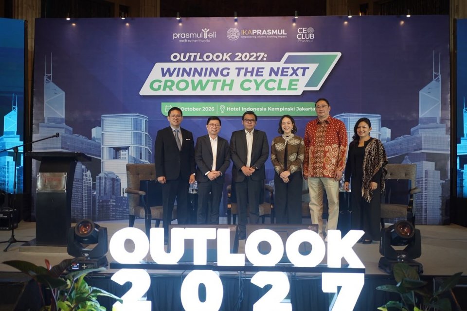 Ikatan Alumni Prasetiya Mulya (IKA Prasmul) menginisiasi Outlook 2027, sebuah forum dialog strategis yang diselenggarakan melalui kolaborasi Bersama Prasmul Executive Learning Institute (Prasmul ELI) dan CEO Club Prasmul. 