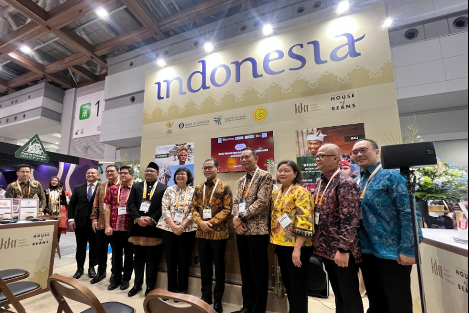 Bank Indonesia kembali berpartisipasi dalam SCAJ di Tokyo dengan menampilkan 20 UMKM kopi spesialti binaan.\\