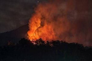 Kebakaran Gunung Lawu