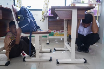 Tingkatkan Kesiapan Hadapi Bencana, Siswa SDN Pejaten Timur 11 Ikuti Simulasi Evakuasi Gempa (Foto: Katadata/Fauza Syahputra)
