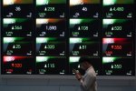 IHSG perdagangan akhir pekan ditutup menguat 0,95% atau naik 51,35 poin ke level 5.439,26 (Foto: Katadata/Fauza Syahputra)