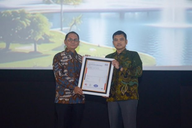 Otoritas Jasa Keuangan (OJK)