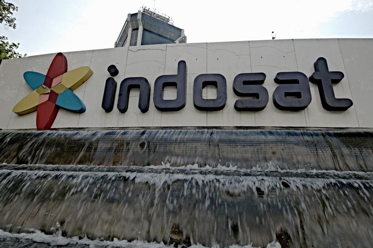 Indosat, Telekomunikasi, Merger dan Akuisisi