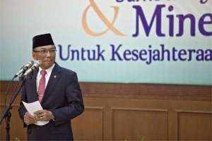 jero-wacik-menteri-esdm.jpg